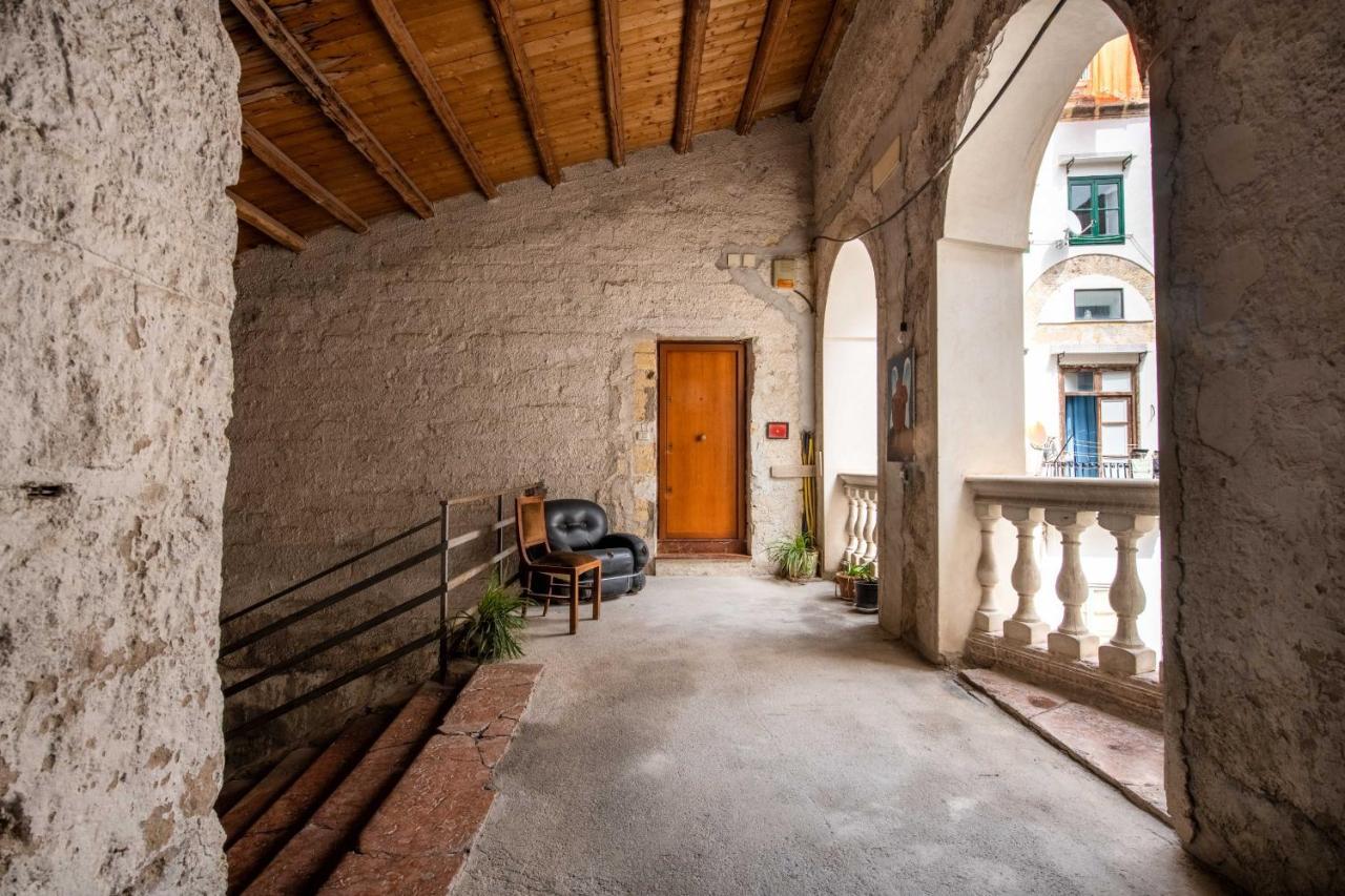 Vittorio Emanuele Apartment With Terrace By Wonderful Italy Palermo Exterior photo
